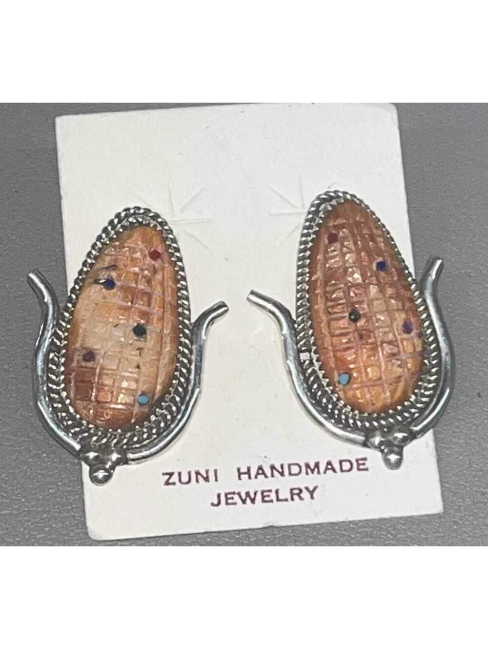 Zuni sterling silver turquoise orange spiny oyster inlay traditional corn style